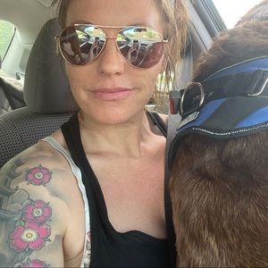 Meet your Posher, Jenny